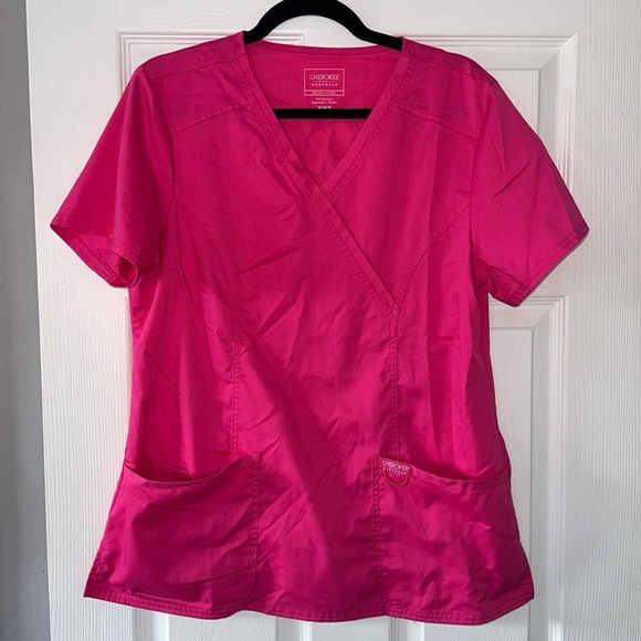 Cherokee workwear revolution pink scrub top - Picture 1 of 3